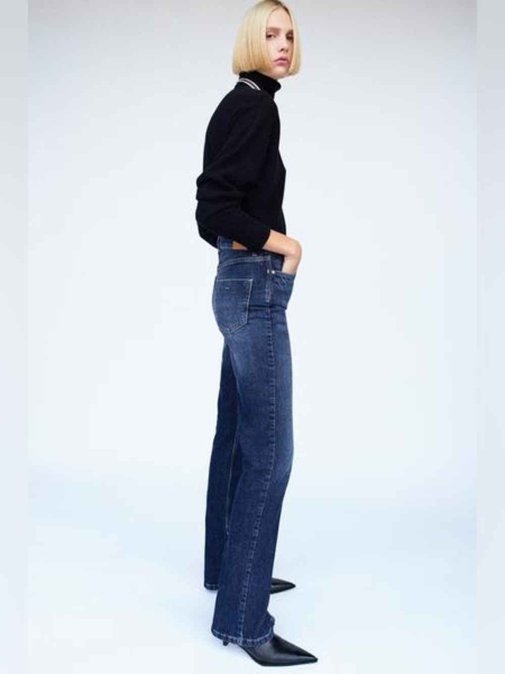 Zara Z1975 High Rise Slim Flared Jeans Blue Size 25
